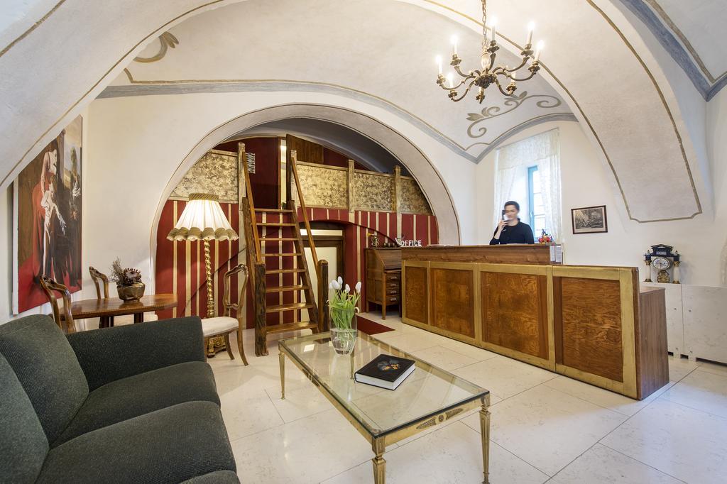 Chateau Grandcastle Liptovský Hrádok Exteriör bild
